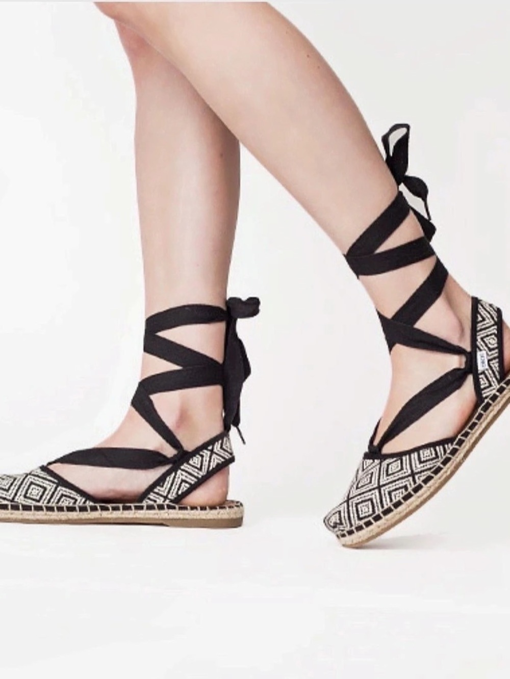 TOMS Carolina Lace-Up Espadrille Black & White